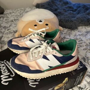 New Balance 237 Sneakers women’s pink green size 8.5
